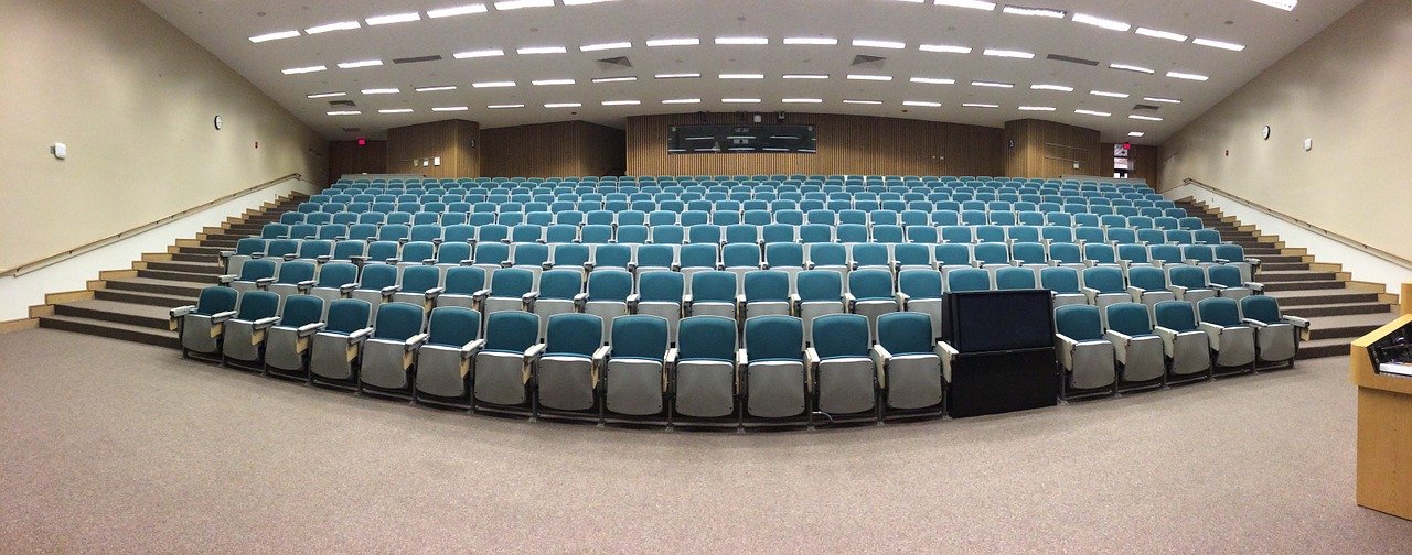 auditorium, classroom, lecture-572776.jpg